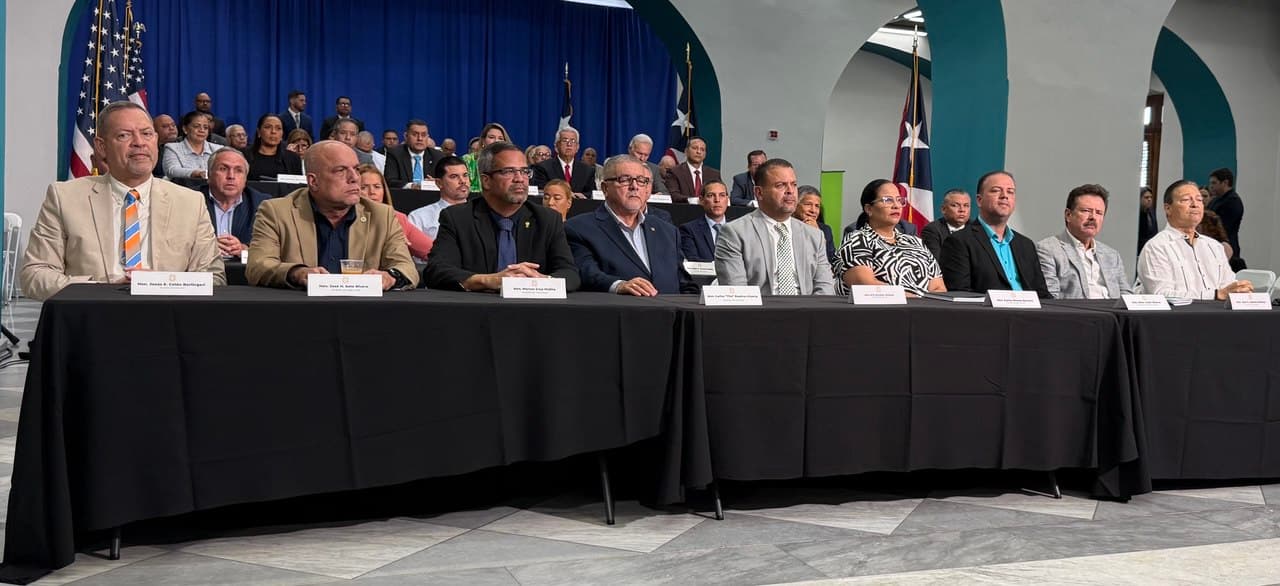 Gobernadora veta proyecto del impuesto al inventario