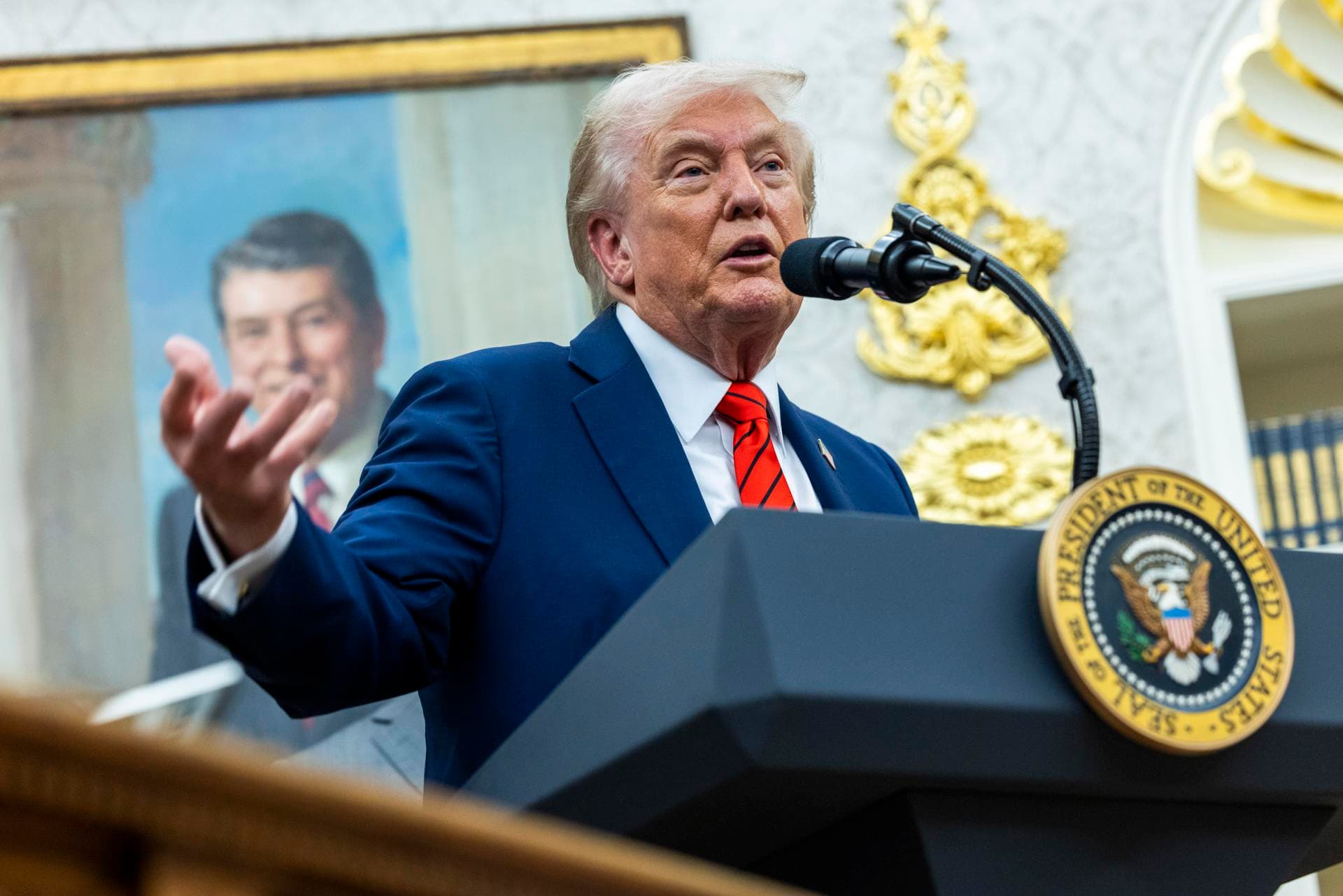 Trump goza de "un estado de salud excepcional", concluye informe médico