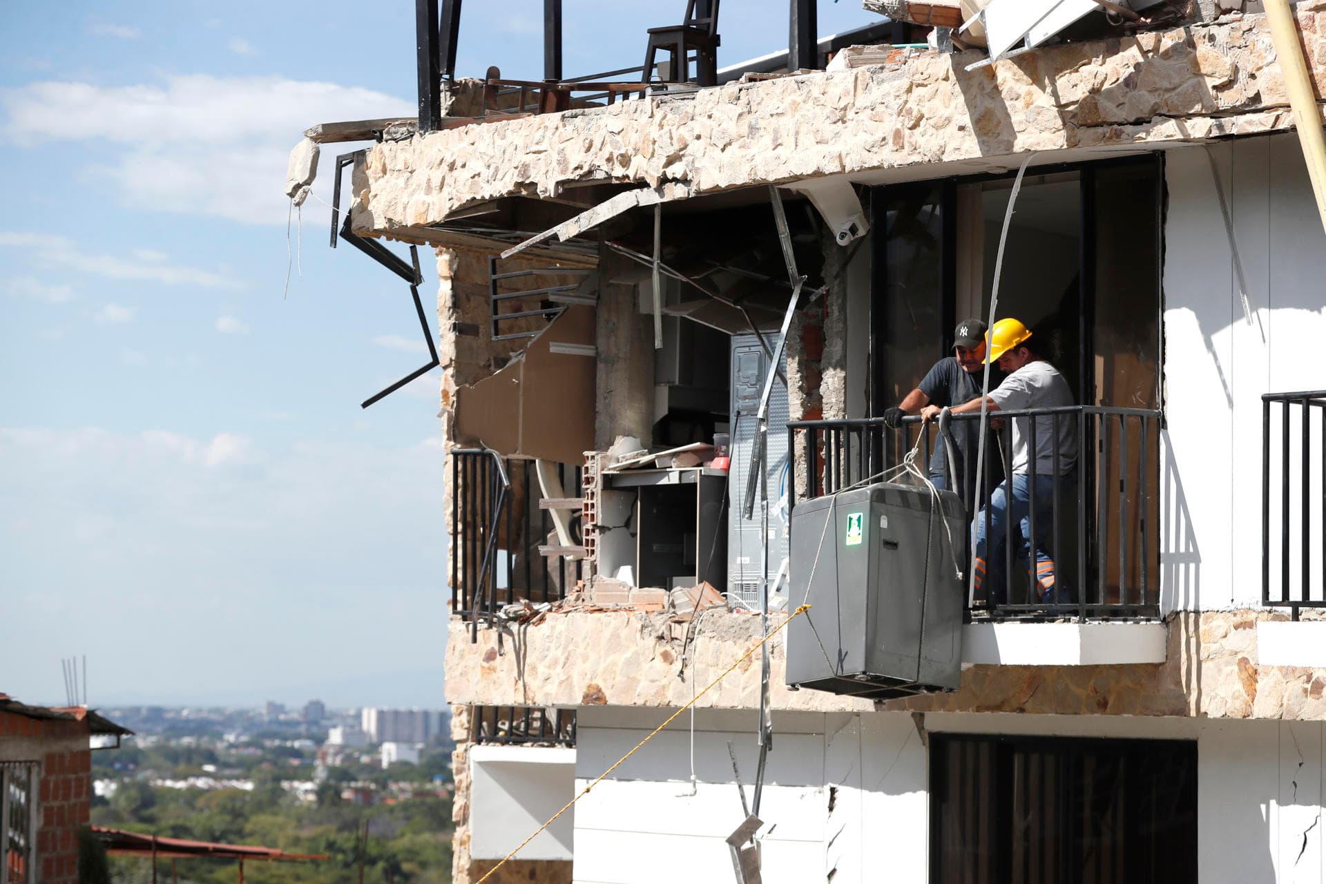 Colombia sube a 285 la cifra de muertos y mantiene en 379 los desaparecidos por terremoto