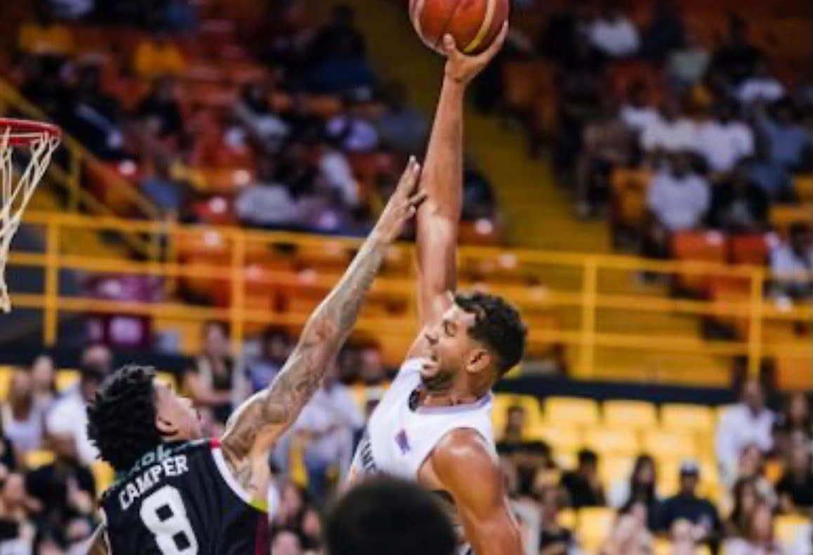 Capitanes y Gigantes arrancan con victorias en la postemporada del BSN