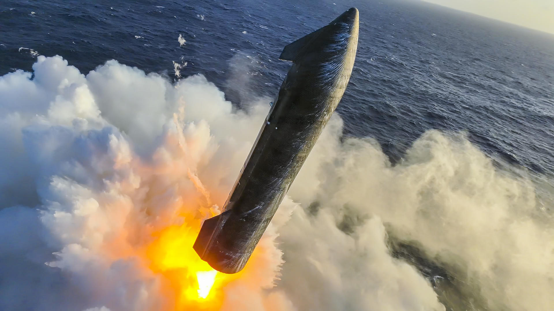 Imagen del artículo de NewsPR: SpaceX difunde las imágenes del exitoso amerizaje de la Starship en el océano Índico
