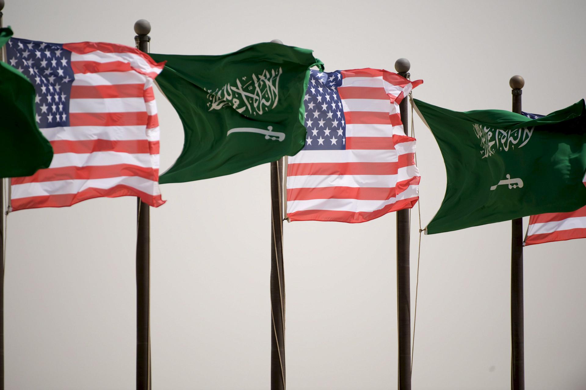 Imagen del artículo de NewsPR: EE.UU. retira a personal diplomático no esencial de Arabia Saudí por escalada de ataques