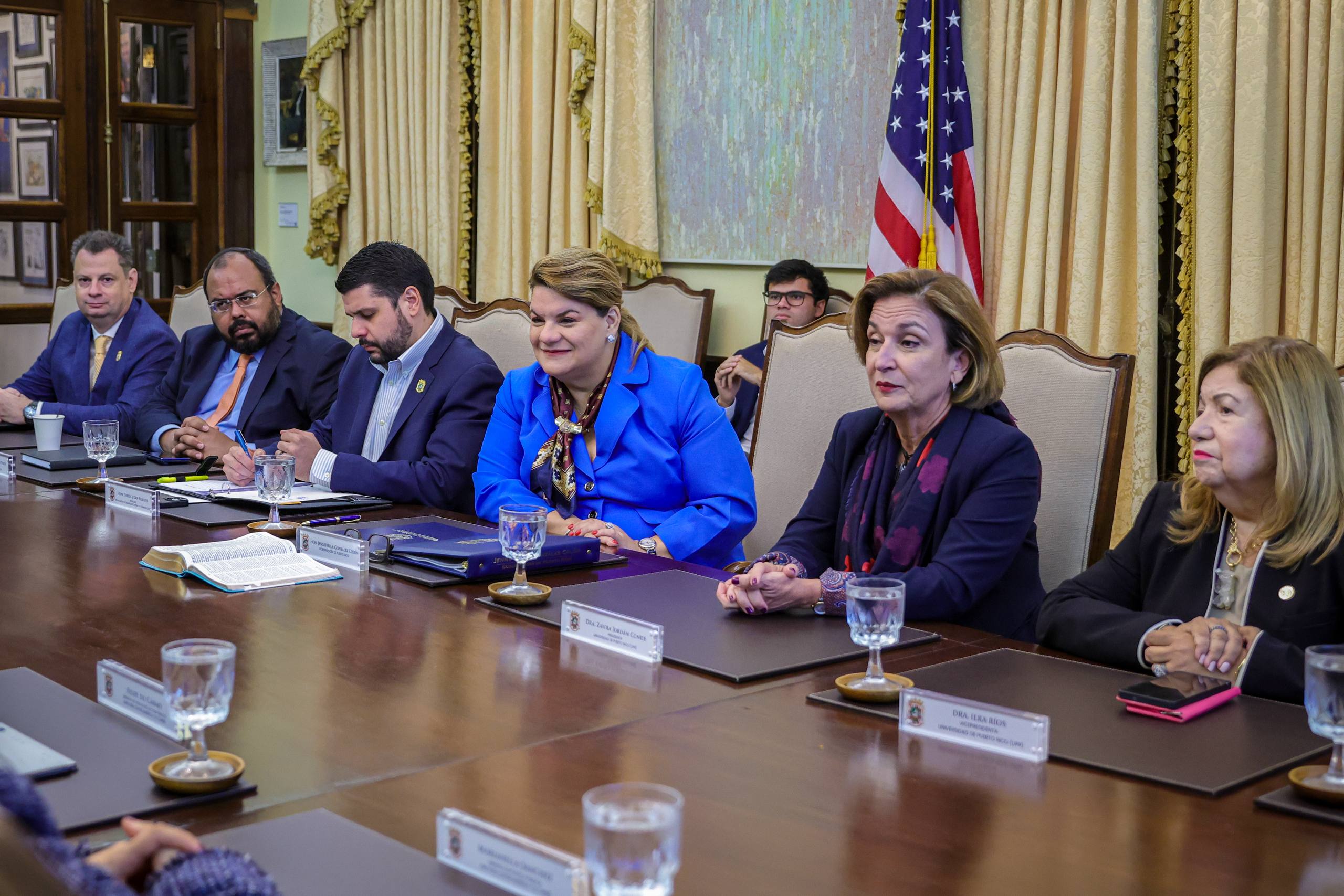 Imagen del artículo de NewsPR: Gobierno y Amazon Web Services amplían programa gratuito de capacitación en inteligencia artificial y nube