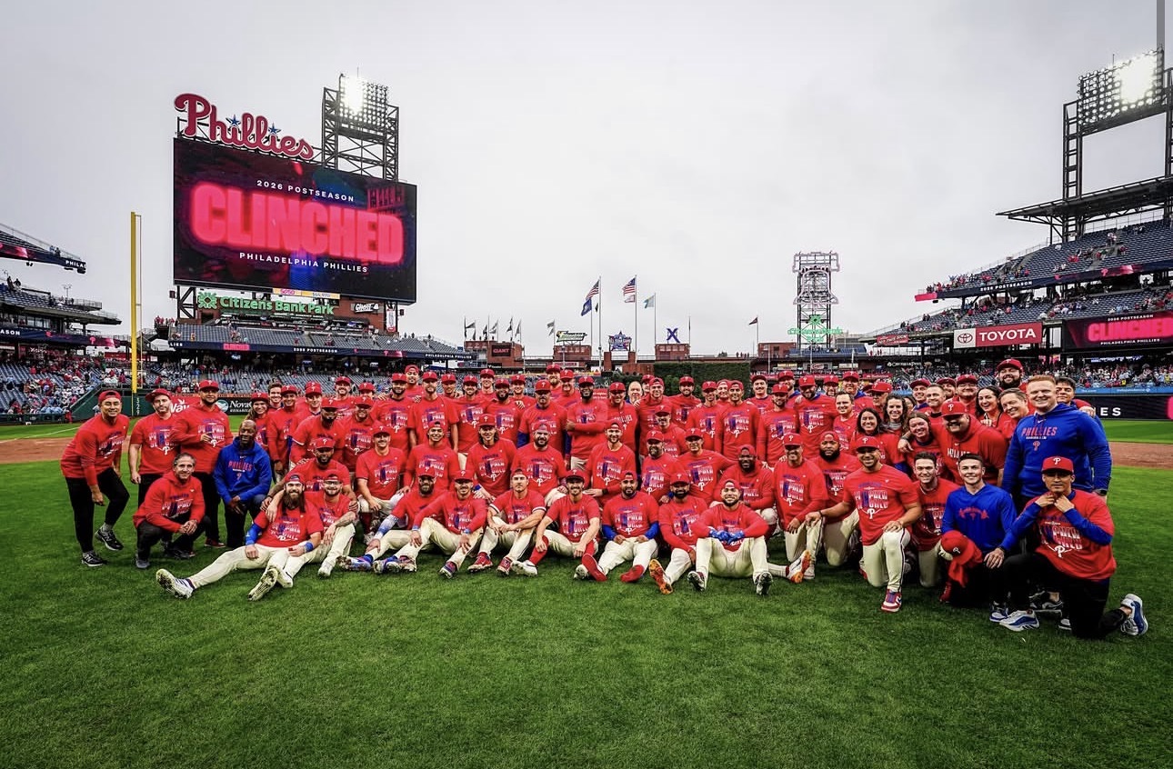 Imagen del artículo de NewsPR: Phillies se aferran al último boleto y Astros conquistan el Oeste en cierre de temporada de MLB