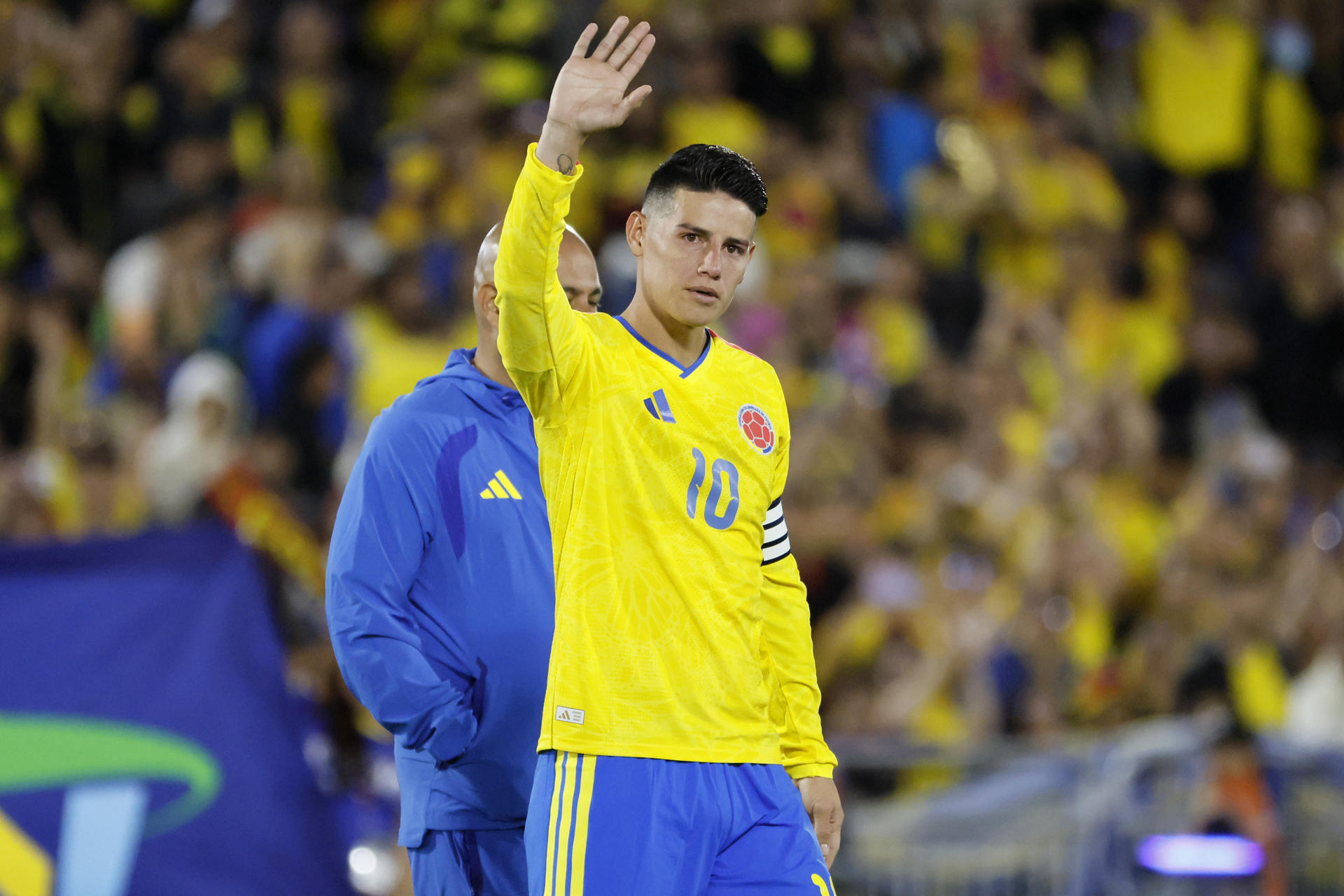 Imagen del artículo de NewsPR: James Rodríguez anuncia su retiro de la selección colombiana