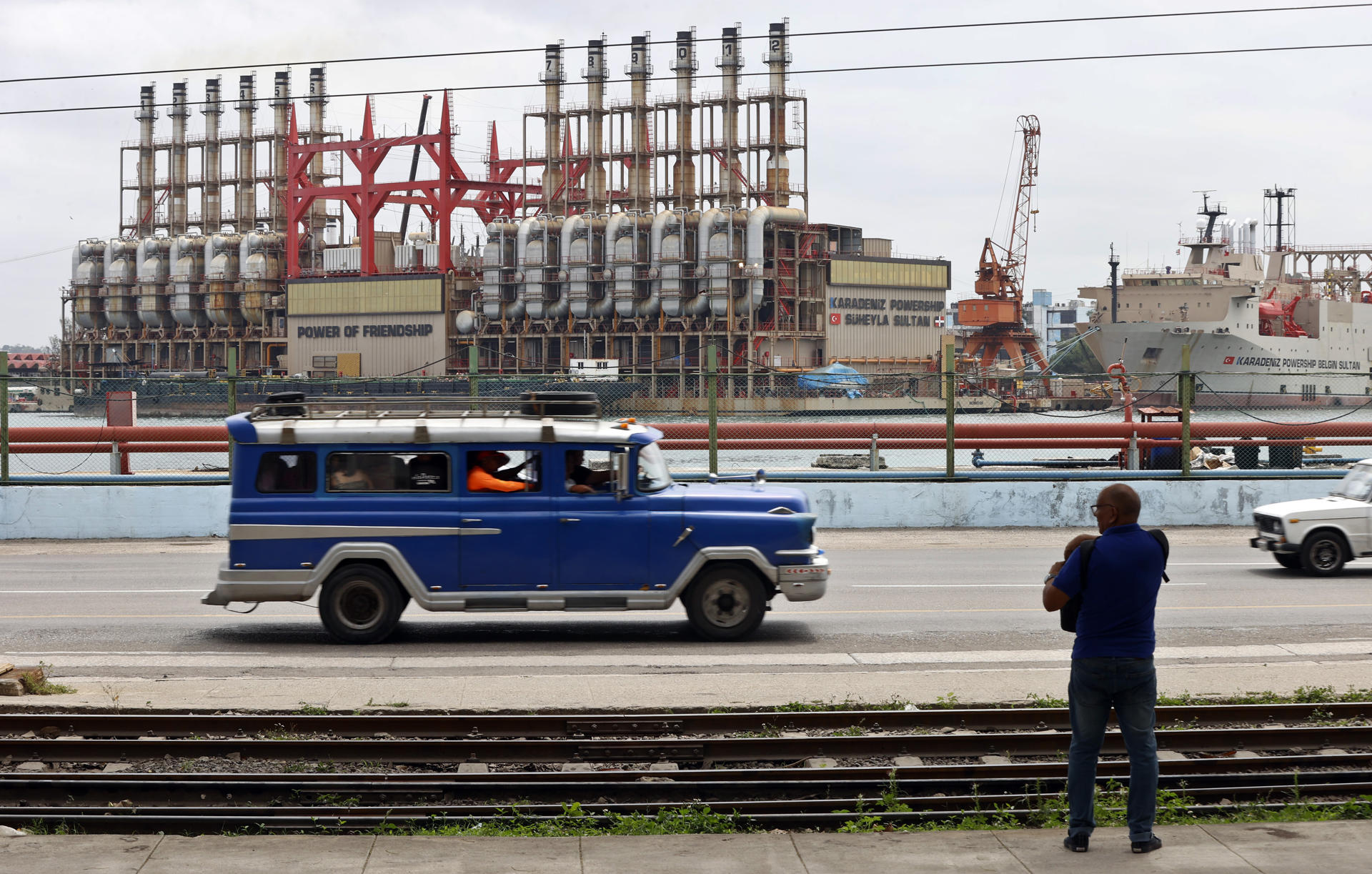 Imagen del artículo de NewsPR: Apagones en Cuba: "Sin luz, sin agua, sin gas... todo está mal" por la crisis energética