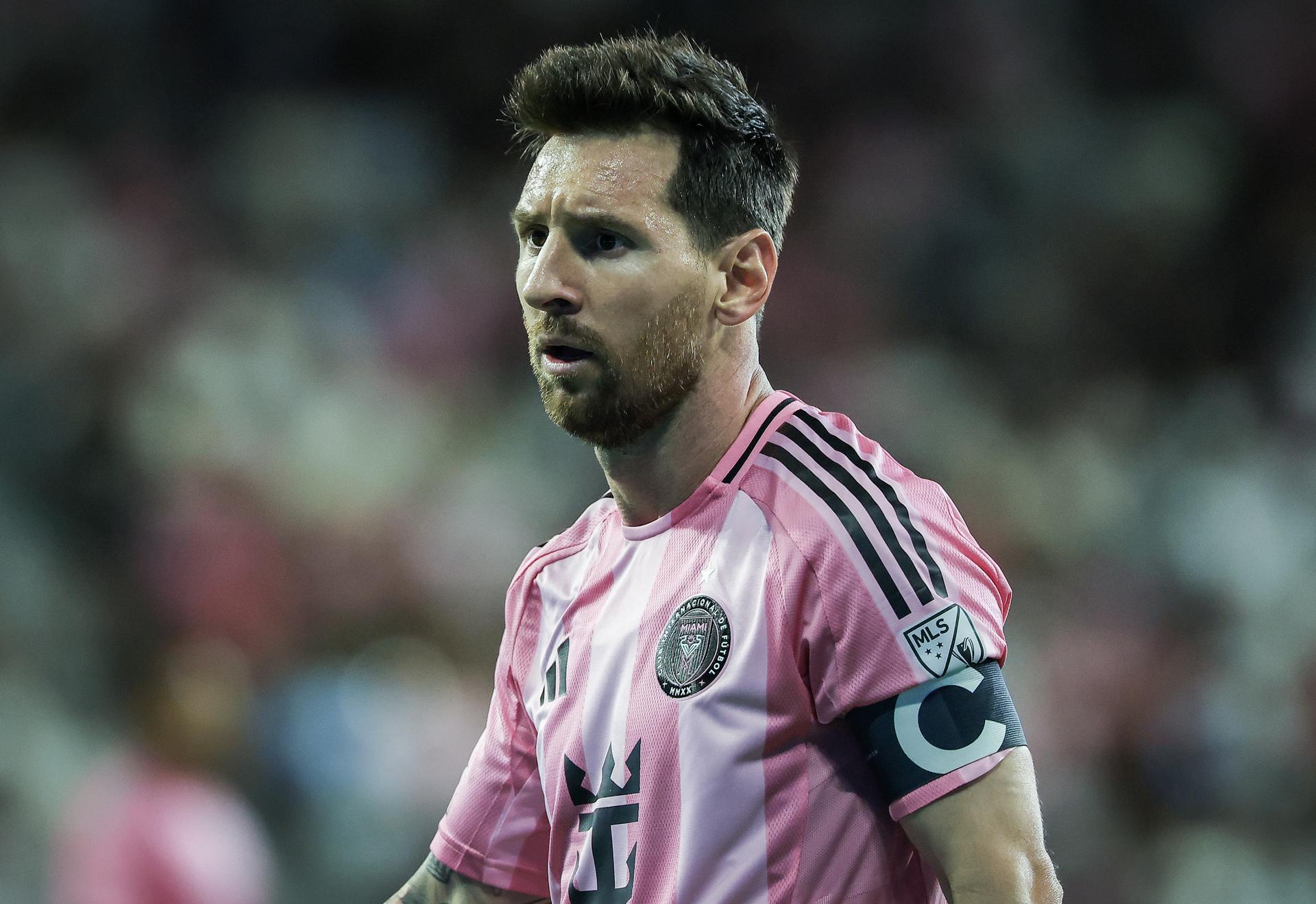 Imagen de la cobertura de: La MLS multa a Messi por su altercado con Quinn Sullivan