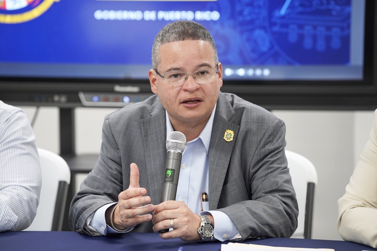 Imagen del artículo de NewsPR: Salud autoriza importación de agua embotellada y hielo por 60 días