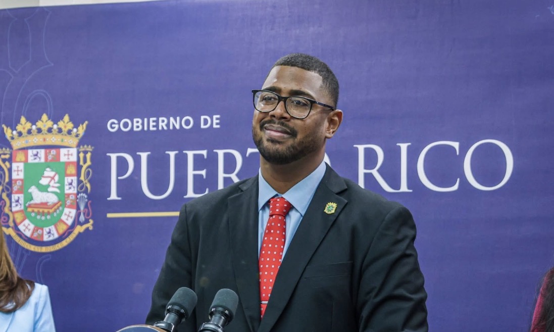 Imagen del artículo de NewsPR: Fortaleza coloca permisos, reforma contributiva e impuesto al inventario entre prioridades de nueva sesión