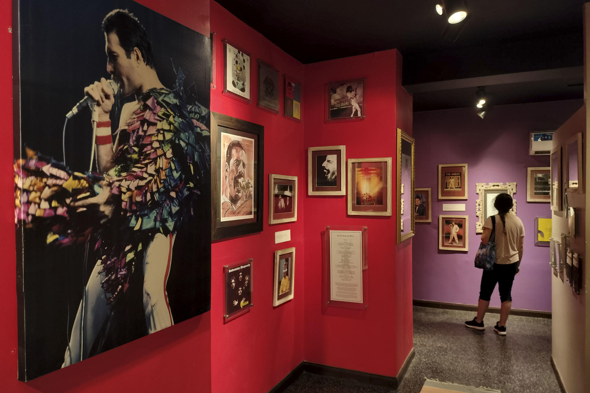 Imagen de la cobertura de: Freddie Mercury cumple 80 años y su historia se repasa en un museo dedicado a su vida
